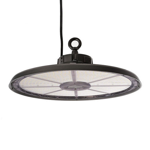 Hallenstrahler bei Elektro Bednarz in Nüdlingen