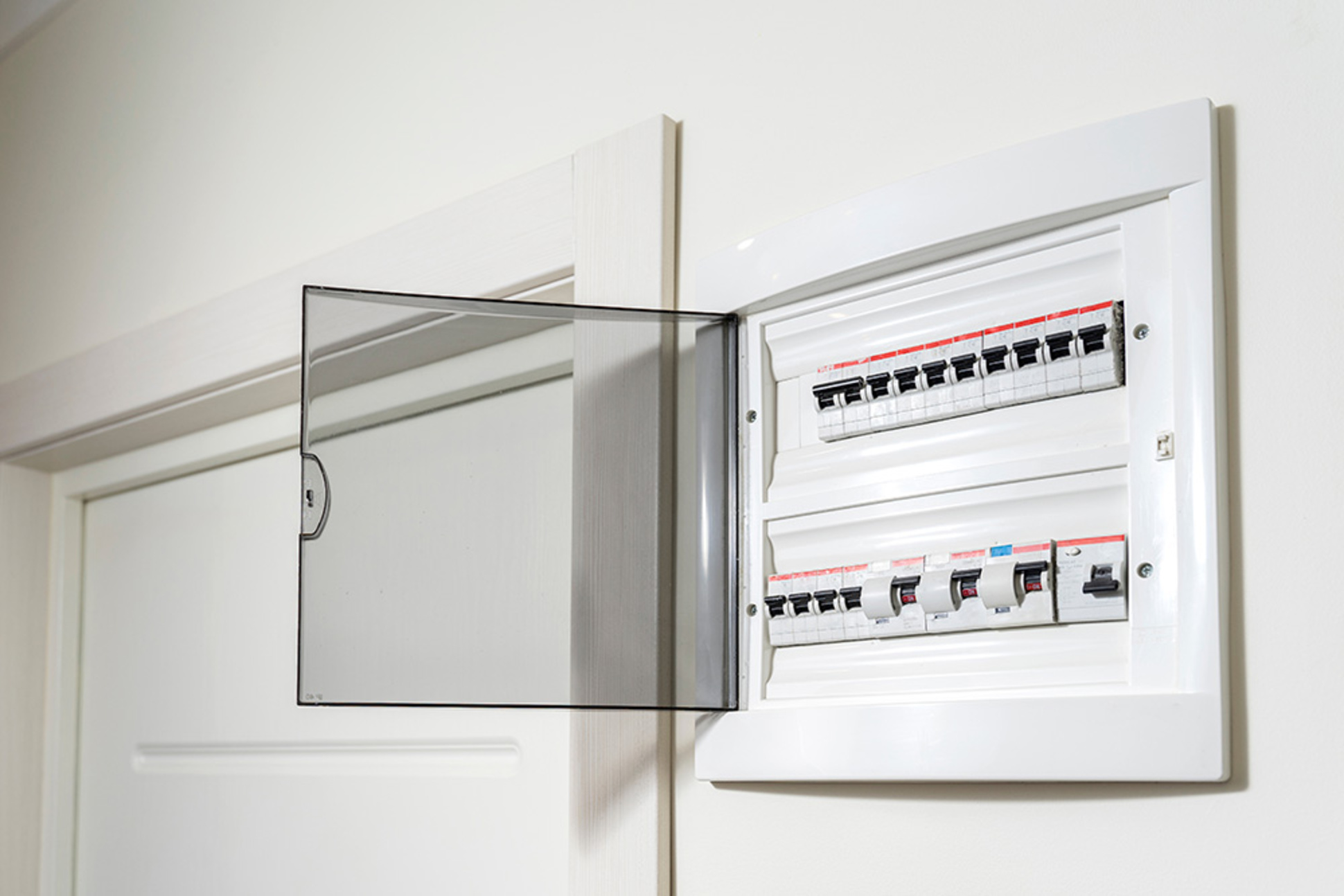 Über­spannungs­schutz bei Elektro Bednarz in Nüdlingen