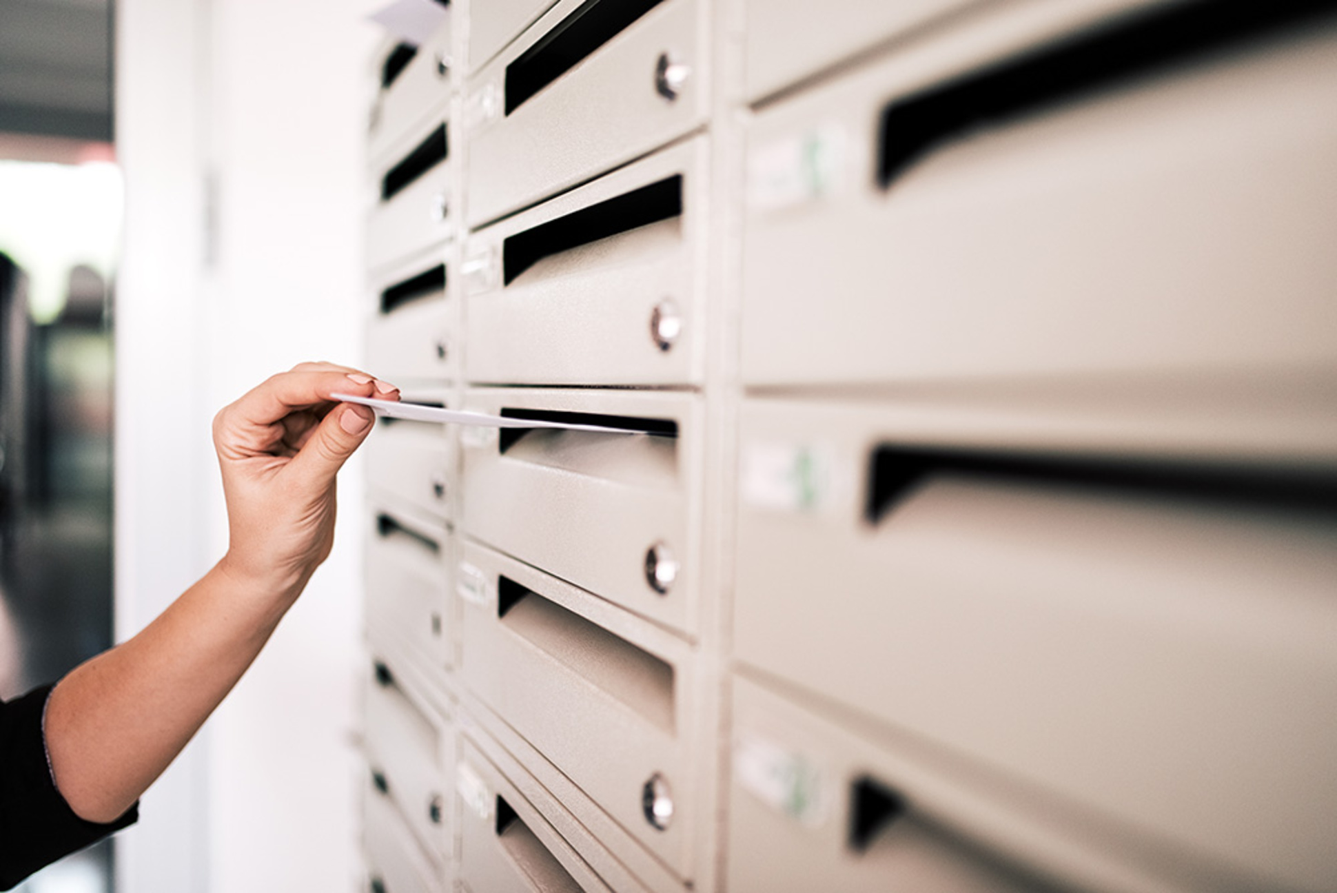 Briefkasten­systeme bei Elektro Bednarz in Nüdlingen