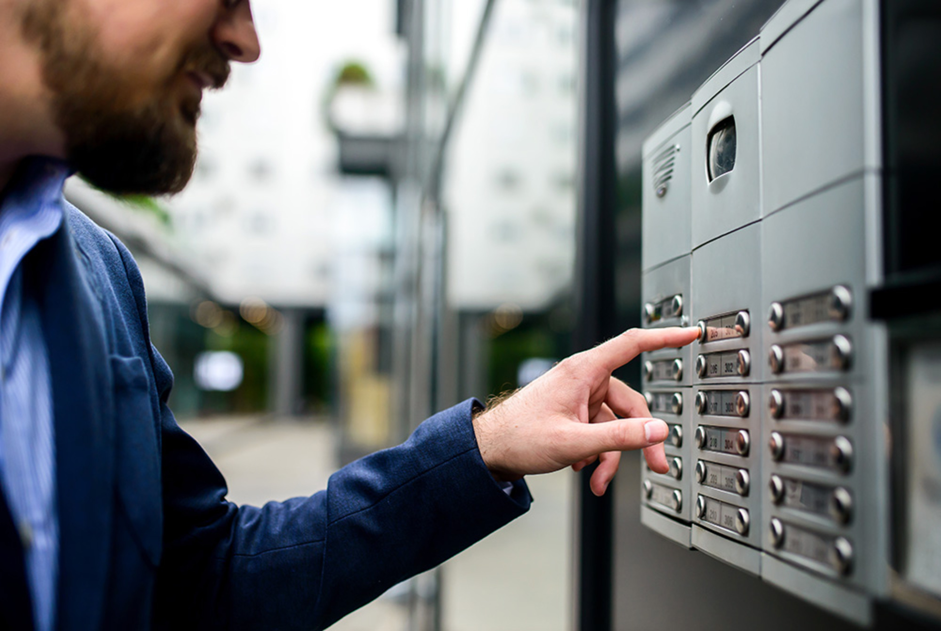 Sprech­anlagen bei Elektro Bednarz in Nüdlingen